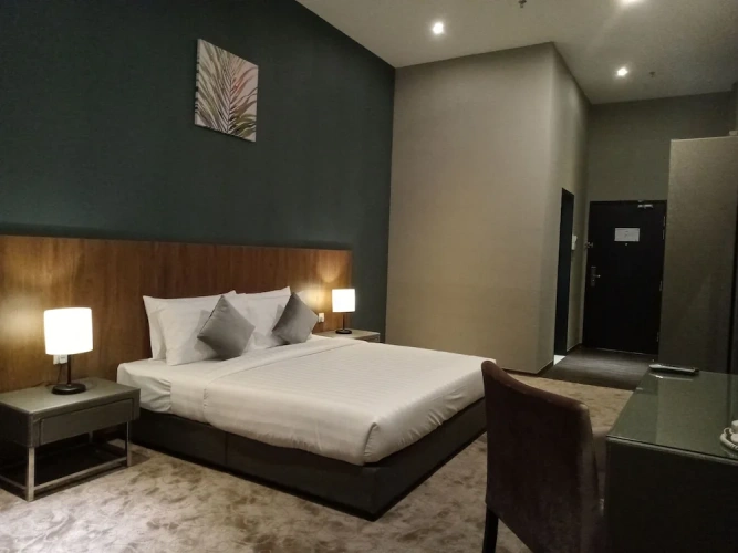 Premier room