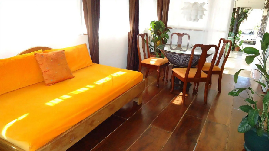 Hotel Mandarina