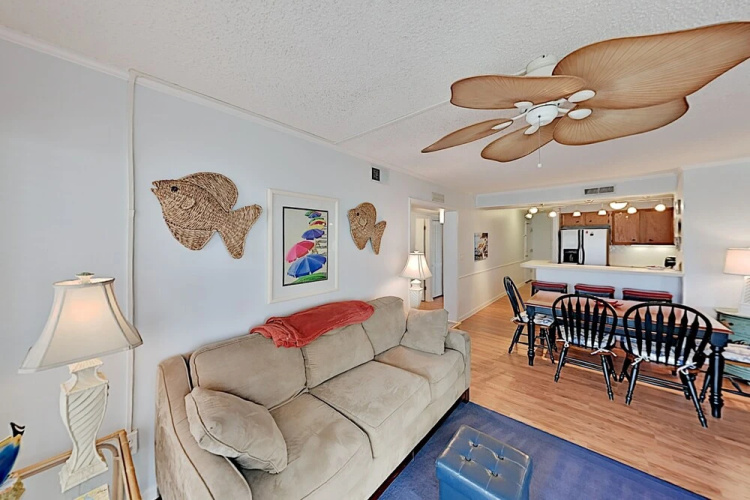 101seasc 3 Bedroom Condo