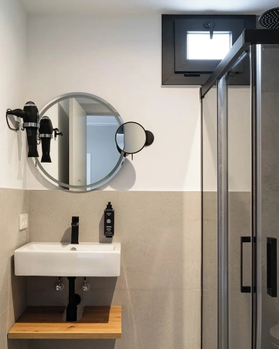 1 Bedroom Suite with balcony