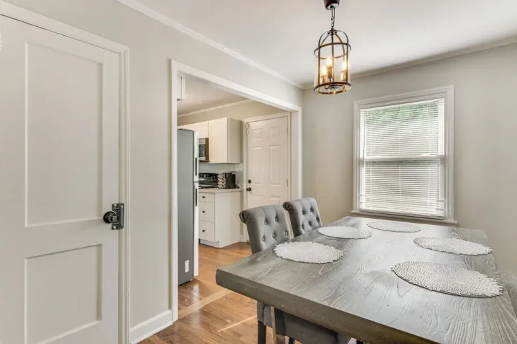 < 2 Mi to Uptown Charlotte: Home w/ Large Yard!
