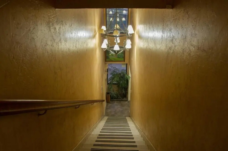 Hotel Dikran