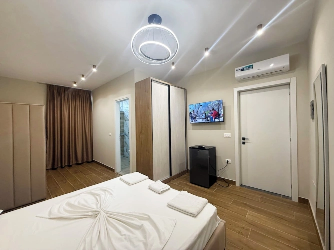 Deluxe Quadruple room