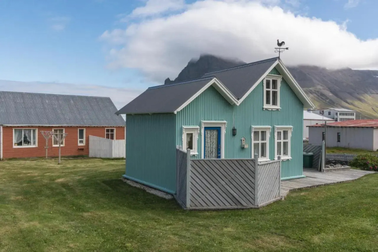 The Little Cottage