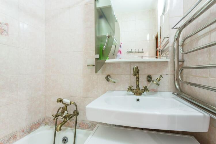 Mayakovskaya Sadovaya Triumfalinaya 18/33 Apartment - Image 9