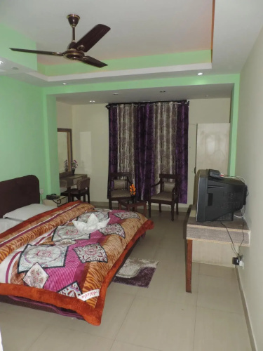 Hotel Shikharr Inn