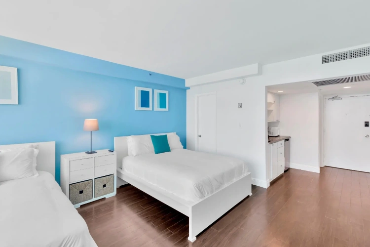 Standard Quadruple room with ocean view