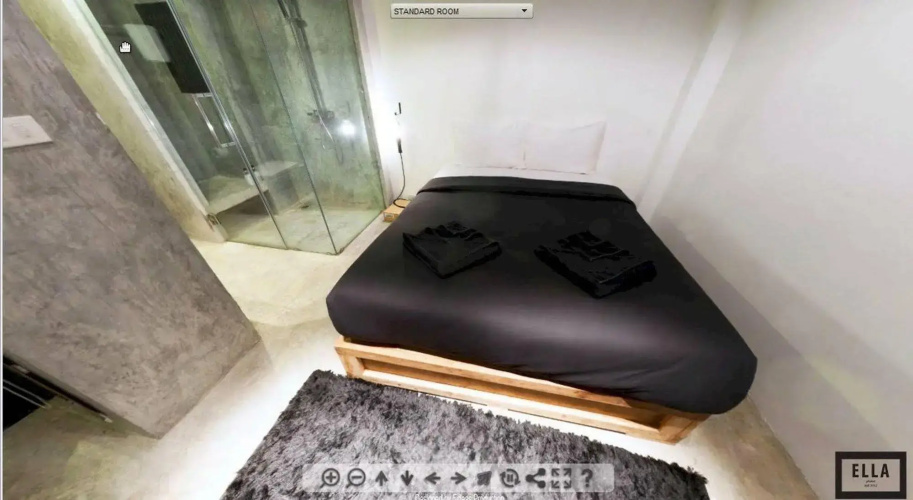 ELLA Bar, Bistro & Bed