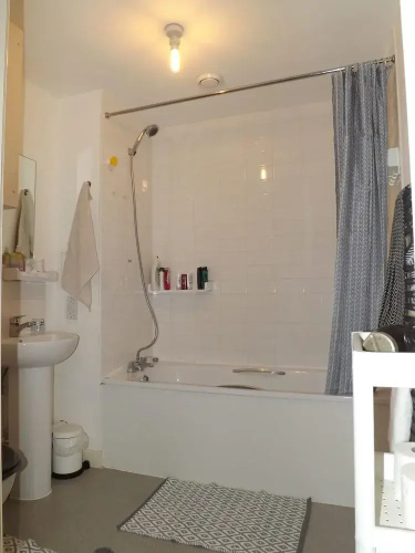 Charming 1-bed Apartment in Barking
