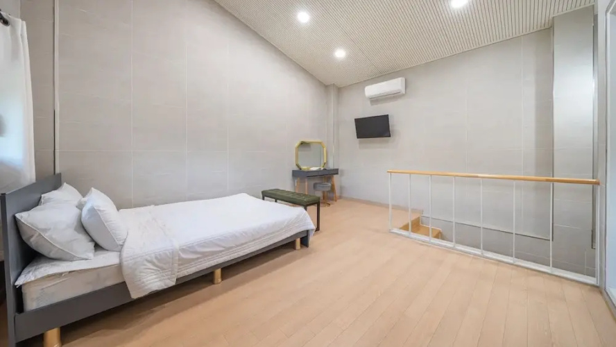 Gapyeong Ddel Poolvilla