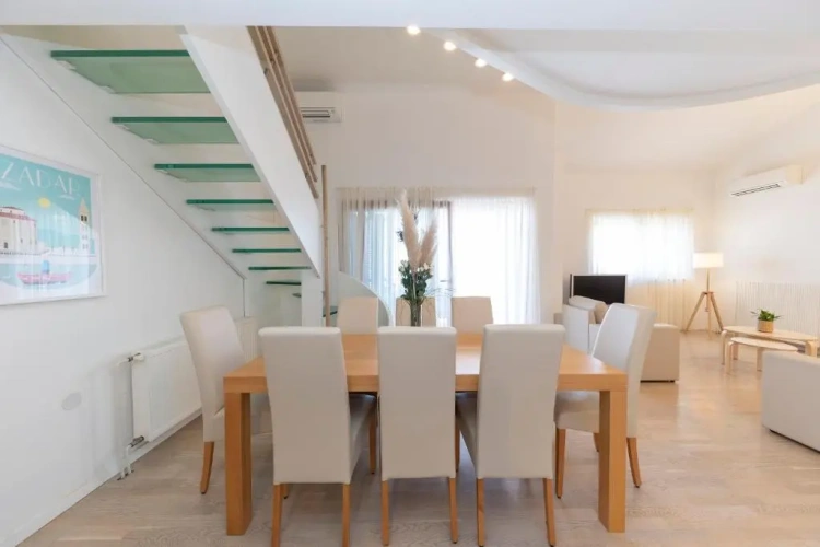 Family Apartment with balcony