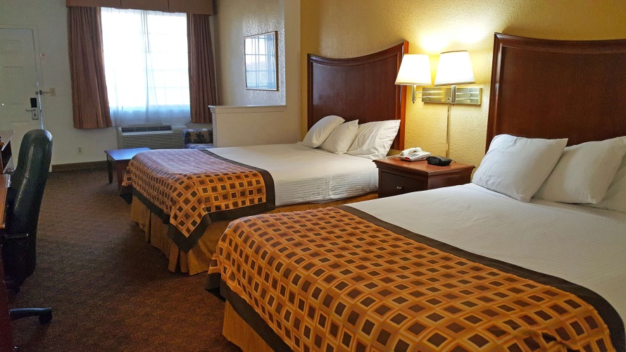 Quadruple Suite