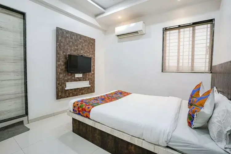 Fabhotel Krishna Inn