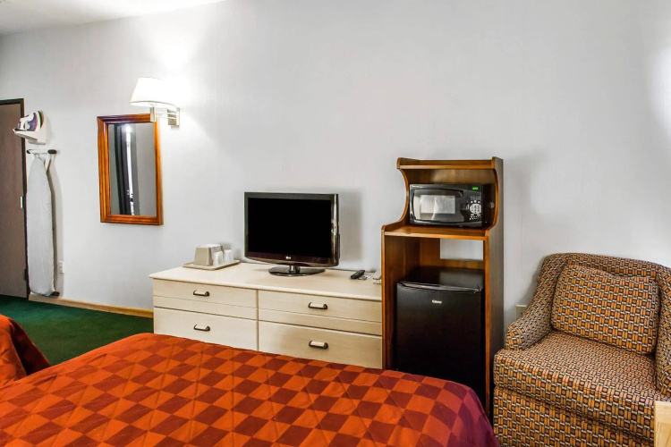 Bellis Inn