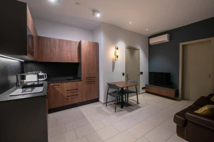 Apartment with balcony