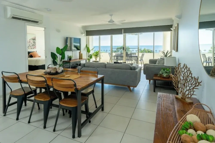 1 Bedroom Apartment with balcony and with view