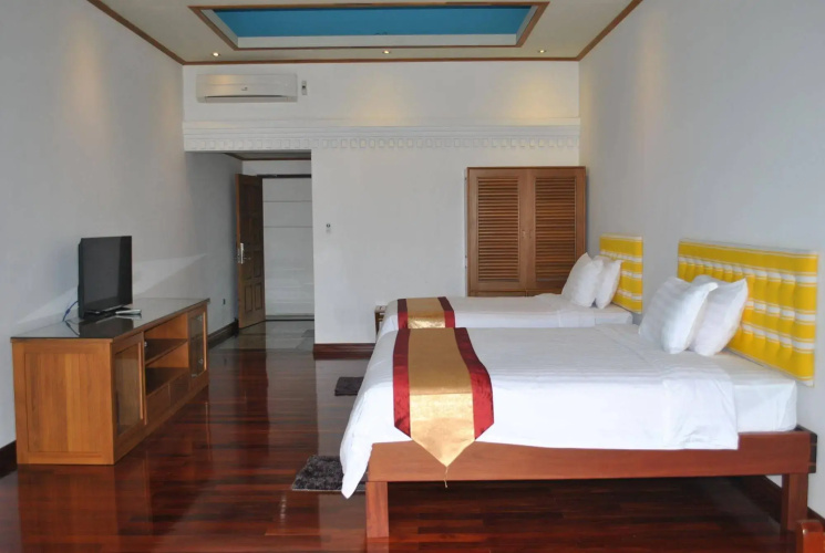 Myanmar Life Hotel