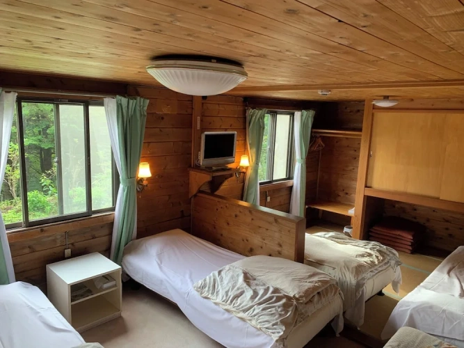 Standard Quadruple Family room