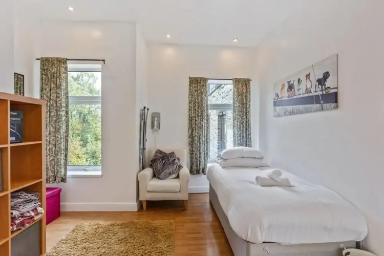 Ideal for a Longer Stay or Contractor, Sleeps 1-4