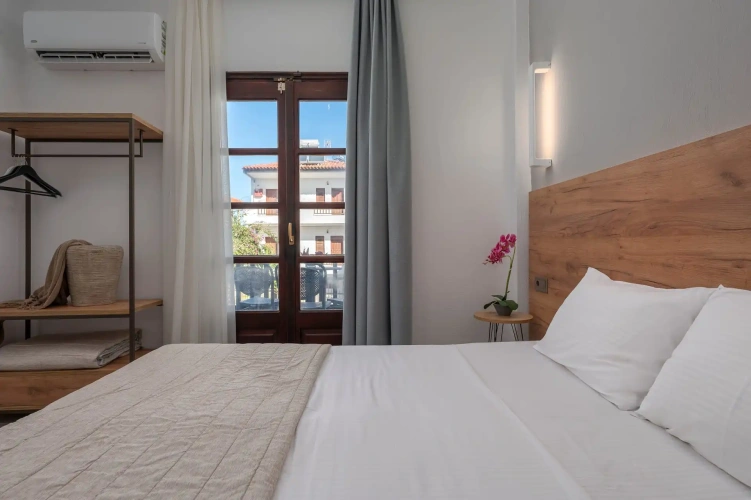1 Bedroom Suite