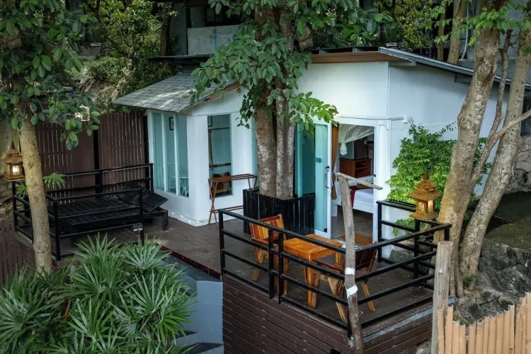 Deluxe Double Bungalow with balcony