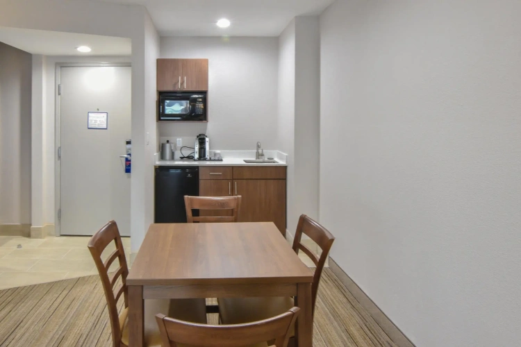 1 Bedroom Double Suite