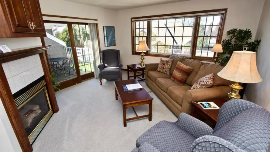 Baileys Harbor Yacht Club Resort