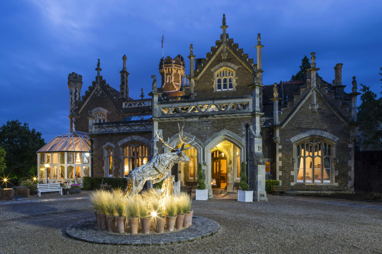 Oakley Court photo 18
