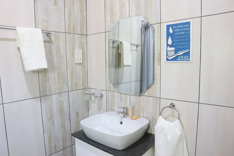 Amariah Guesthouse Flowertown