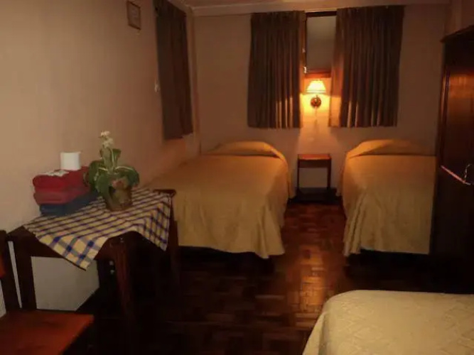 Hostal Copacabana