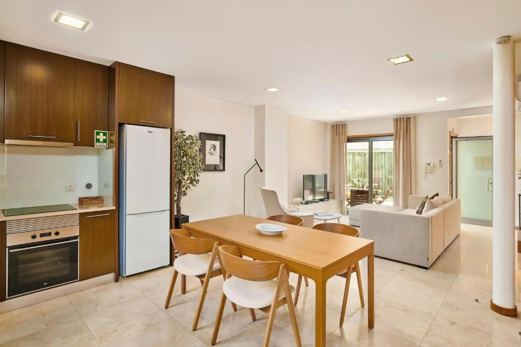 Stylish Apartment in Tavira Centre with Shared Pool
