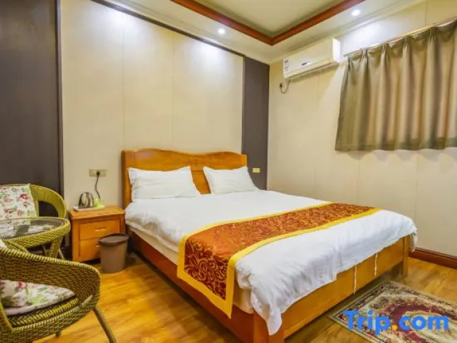 Xingping Tianhaigangwan Hotel