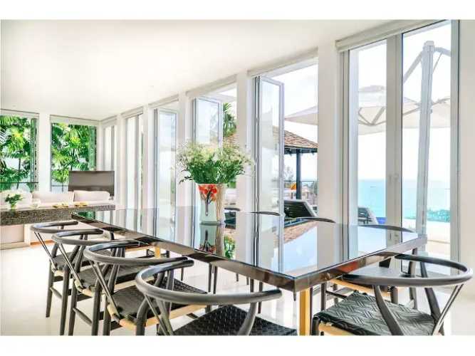 4-BR Seaview Villa at Surin Beach
