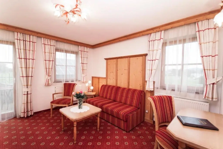 Superior Quadruple room