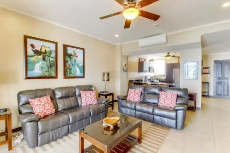 The Palms 301