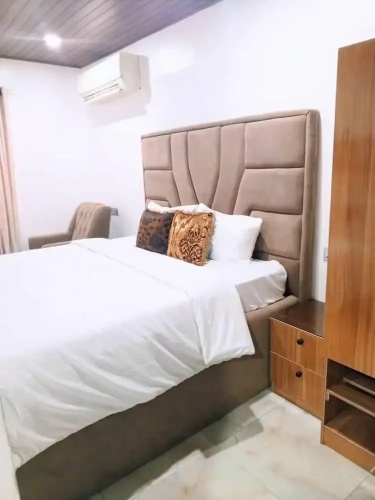 Urban Nest Living