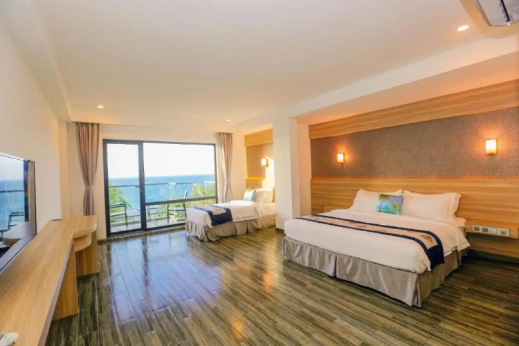 Deluxe Family room with balcony and with sea view