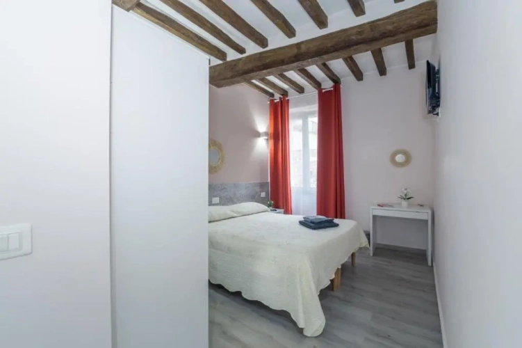 Double room with view