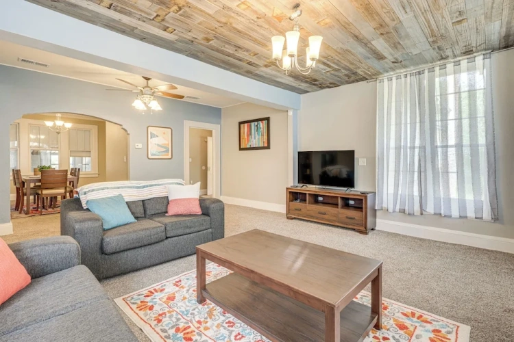 3 Bedrooms Cottage