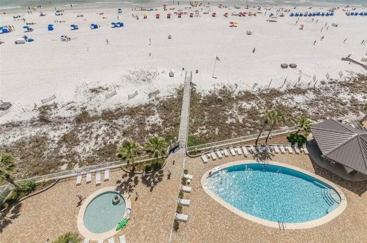 Windward Pointe 1003 - 3 Br condo by RedAwning