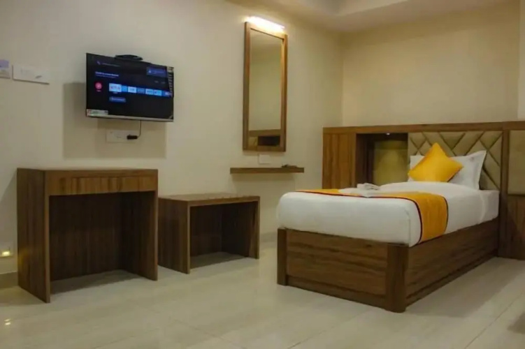 RR Mount Elite Suites