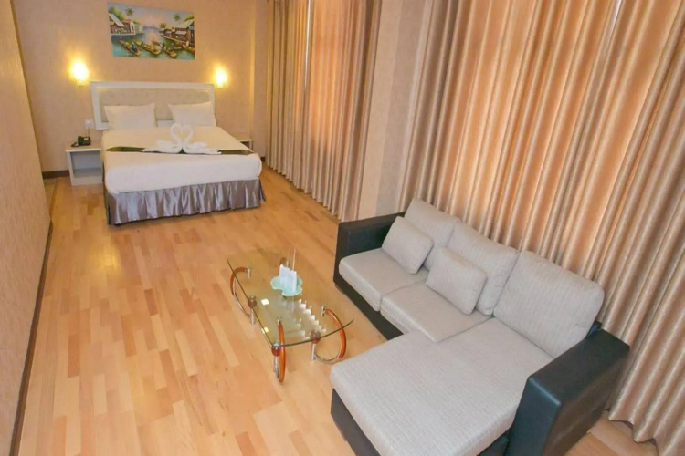 Korat Hotel (SHA Plus+)