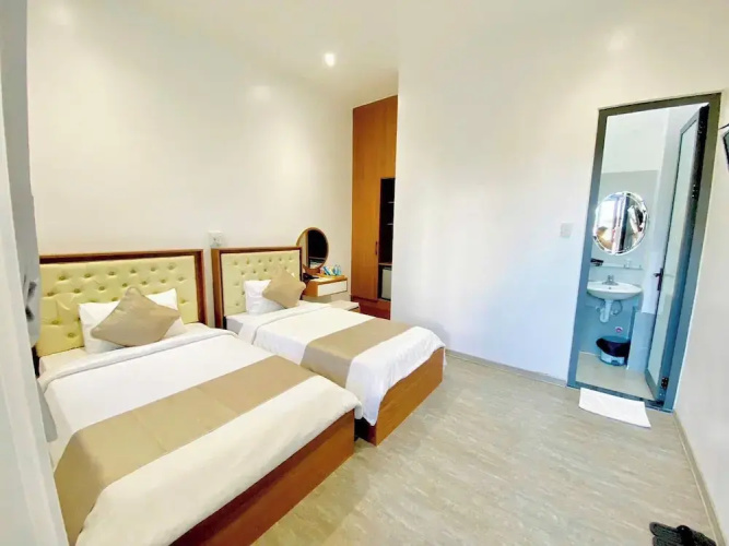 Gaki Hotel