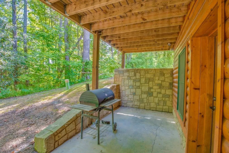 Peyton's Hideaway by Jackson Mountain Rentals