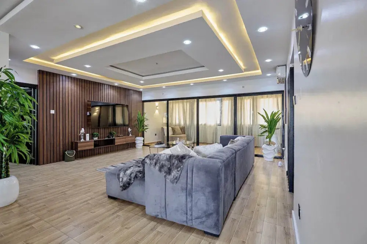 Top Loft 3 Bed   Penthouse Apartment