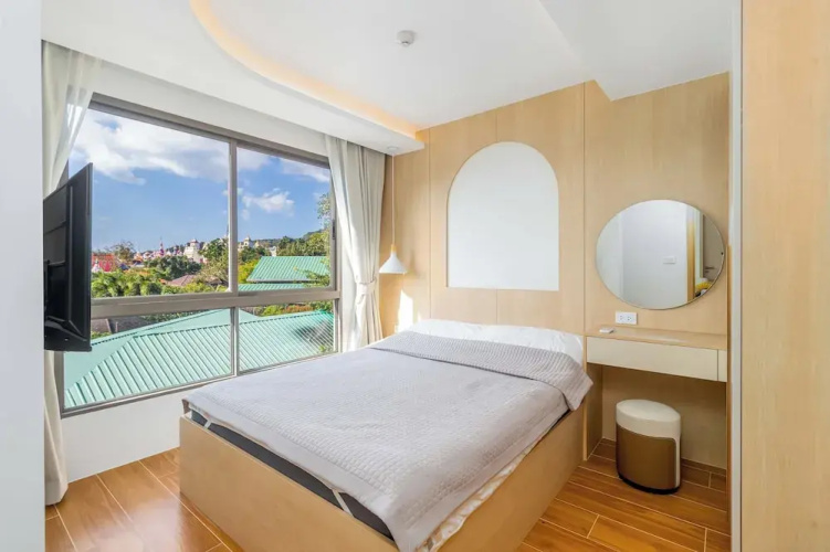 2BR Close to Beach  Pool Views C256