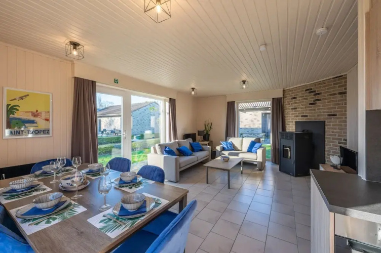 Bungalow Westende Blue 6 Persons