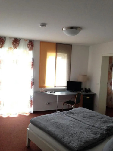 Astra Hotel Garni