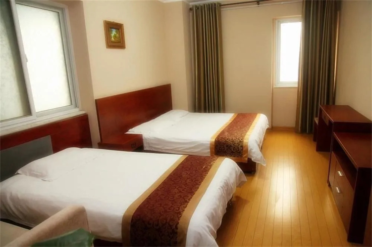 Guanzhong Hotel