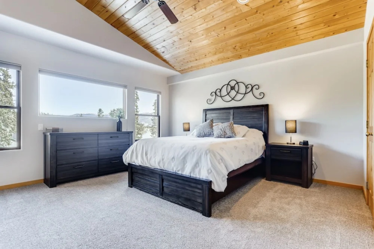 New Listing! Sunlit Alpine W/ Firepit 3 Bedroom Duplex